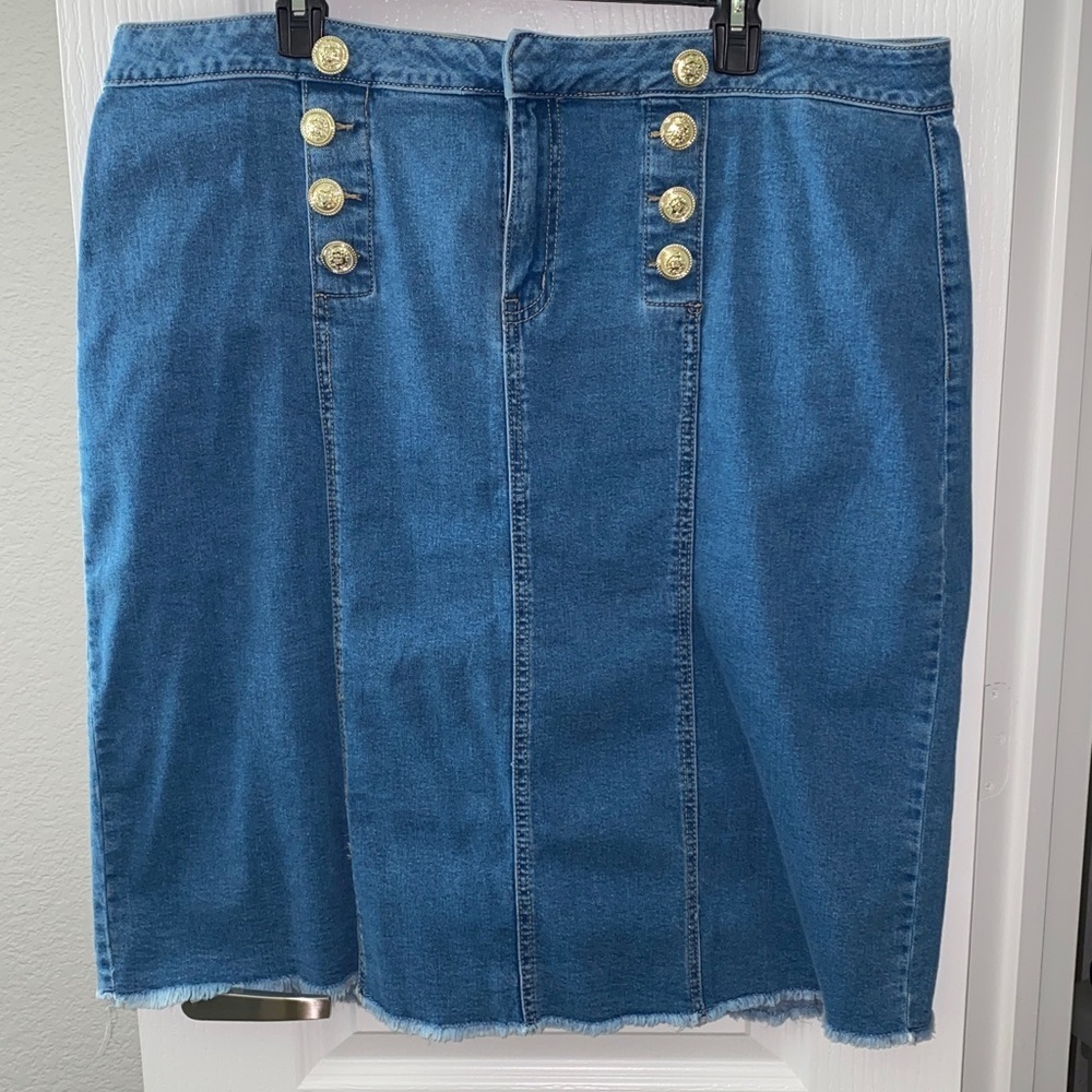 Cato Blue Denim Button-Front Skirt - Picture 3 of 7